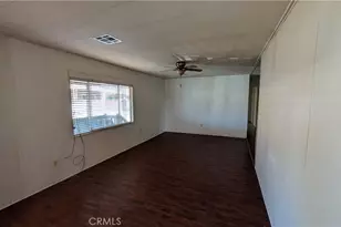 1218 E Cleveland Ave, Madera, CA 93638 - Photo 8