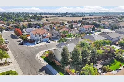 692 Blueberry, Madera, CA 93638 - Photo 44