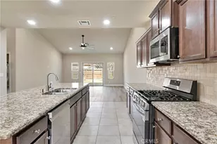 6165 E Farrin, Fresno, CA 93727 - Photo 14