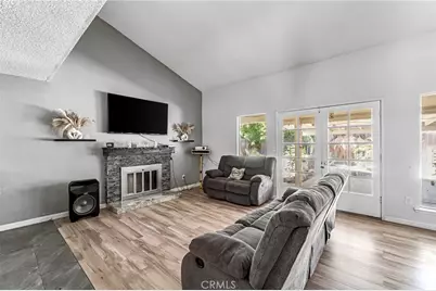 4883 E Geary Street, Fresno, CA 93725 - Photo 14