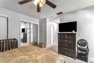 4883 E Geary St, Fresno, CA 93725 - Photo 18