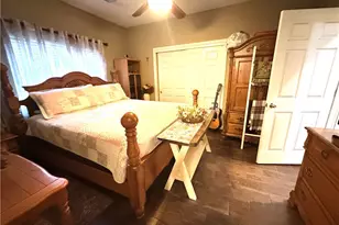 1085 Saunders, Madera, CA 93637 - Photo 24