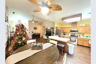 1085 Saunders, Madera, CA 93637 - Photo 12