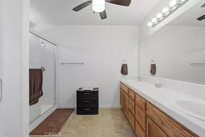 988 Monterey, Madera, CA 93637 - Photo 18