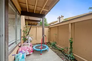 1550 W Ashlan, Fresno, CA 93705 - Photo 18