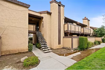 1550 W Ashlan #125, Fresno, CA 93705 - Photo 1