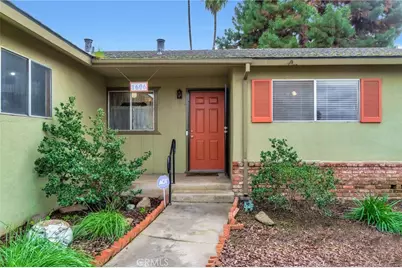 1606 Barstow, Clovis, CA 93611 - Photo 4