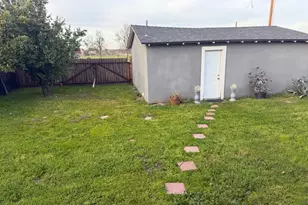 2845 Madison, Fresno, CA 93701 - Photo 2