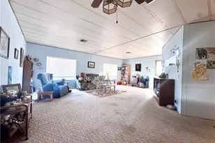 1218 Cleveland Ave, Madera, CA 93638 - Photo 6
