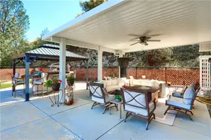 42038 Empty Creek, Oakhurst, CA 93644 - Photo 46