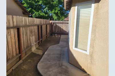 3188 Winter Way, Madera, CA 93637 - Photo 22