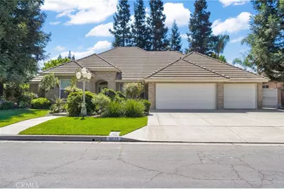 5025 W Birch, Fresno, CA 93722 - Photo 1