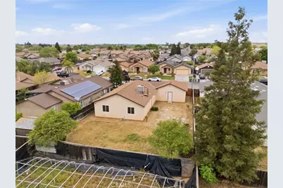 1588 Michoacan Court, Madera, CA 93638 - Photo 26