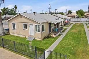 2208 Lake St, Bakersfield, CA 93305 - Photo 2