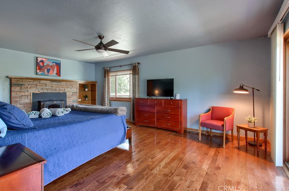 39210 Road 425b, Oakhurst CA  93644-8850 exterior