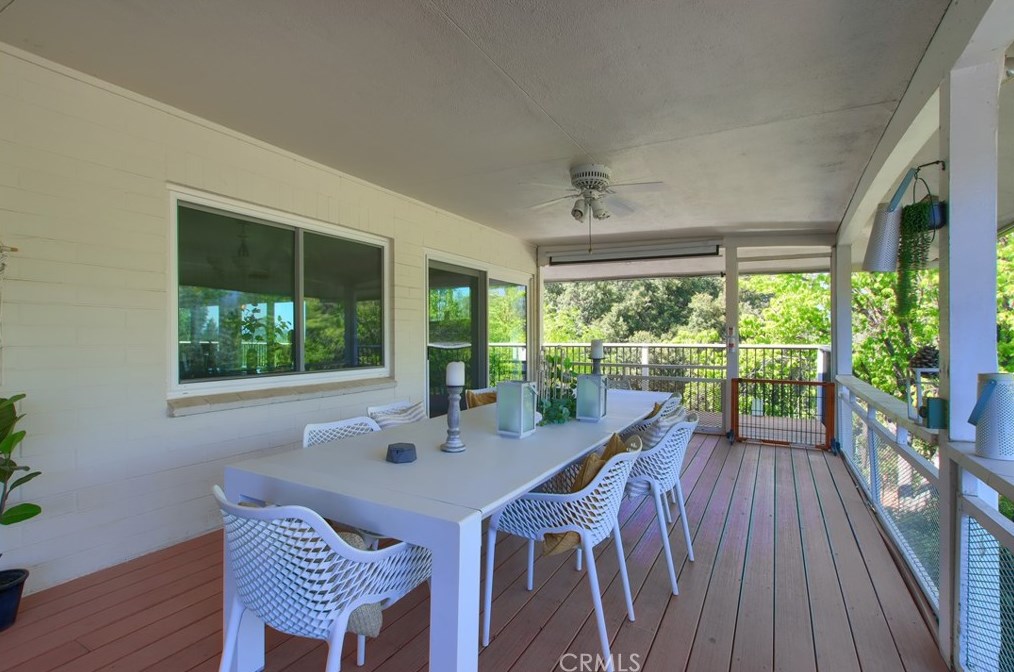 39210 Road 425b, Oakhurst CA  93644-8850 exterior