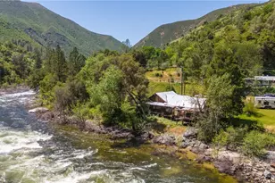 10049 Incline Rd, El Portal, CA 95318 - Photo 12