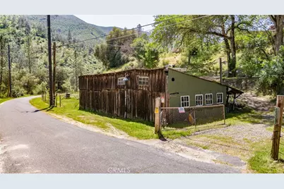 10049 Incline Road, El Portal, CA 95318 - Photo 30