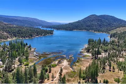 40507 Road 222 #102, Bass Lake, CA 93604 - Photo 46