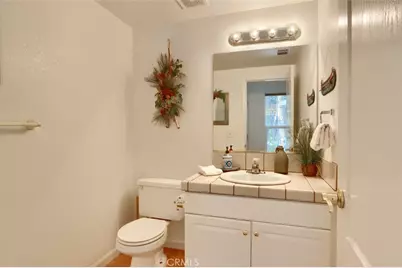 40507 Road 222 #102, Bass Lake, CA 93604 - Photo 22