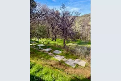 5222 Dogtown, Coulterville, CA 95311 - Photo 10