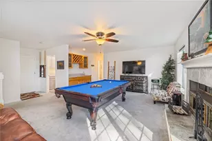 39301 Moonray Ln, Oakhurst, CA 93644 - Photo 16