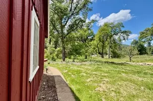 5628 E Whitlock Rd, Mariposa, CA 95338 - Photo 32