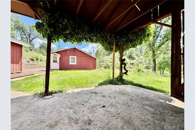 5628 E Whitlock Road, Mariposa, CA 95338 - Photo 14