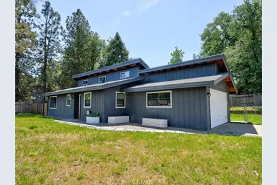 45744 N Oakview, Oakhurst, CA 93644 - Photo 1