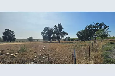 10050 Cressey Street, Cressey, CA 95312 - Photo 2