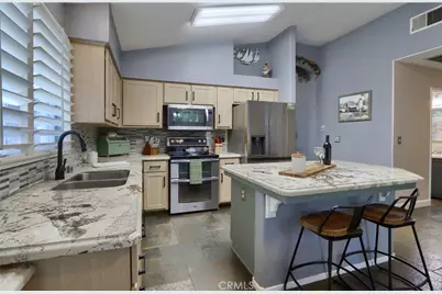 7440 N Wheeler N, Fresno, CA 93722 - Photo 14