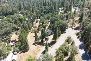 5570 Grayling, Mariposa, CA 95338 - Photo 44
