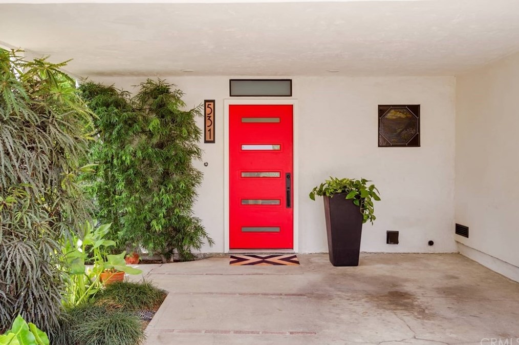 531 Crane Blvd, Los Angeles, CA 90065-5019