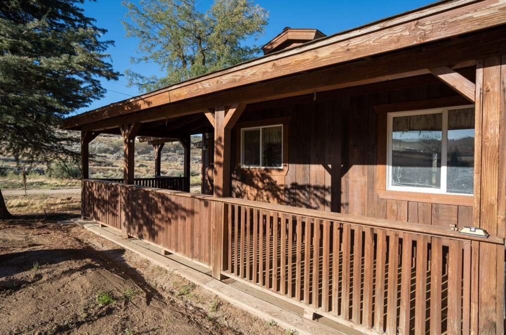 52610 Elder Creek Rd, Aguanga CA  92536-9676 exterior