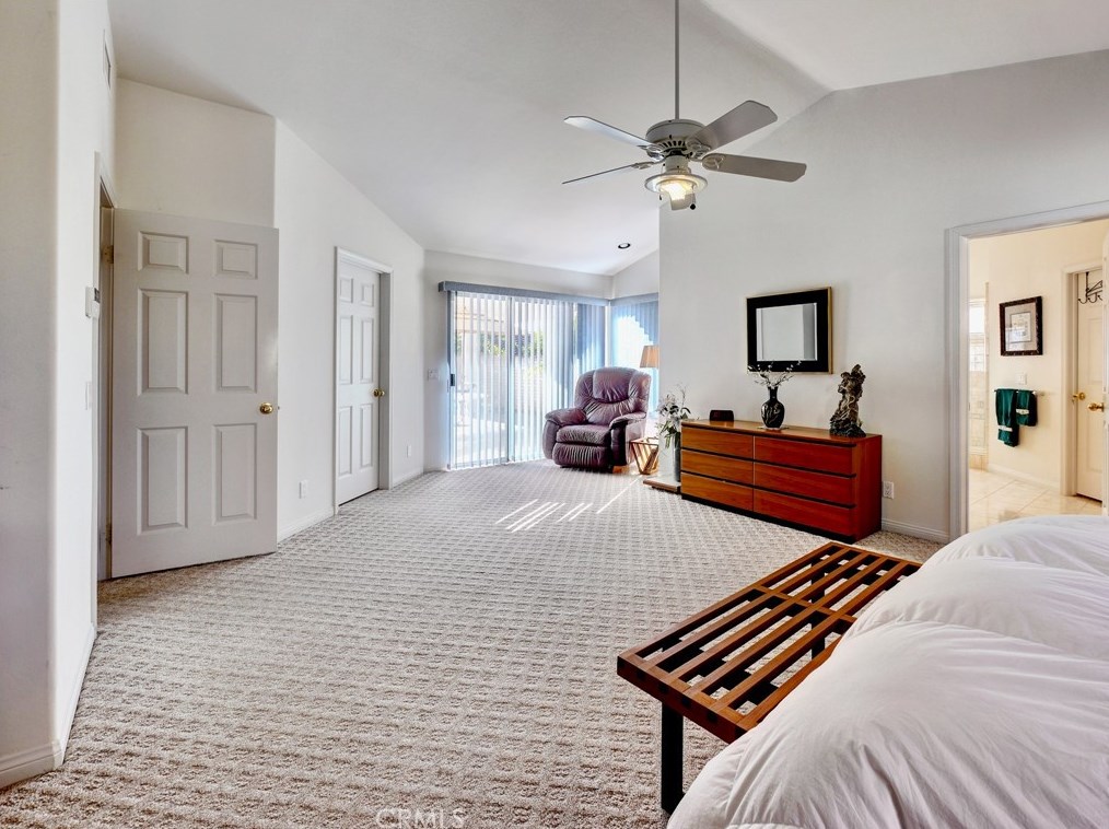 1109 Sea Larke Dr, Fallbrook CA  92028-4454 exterior