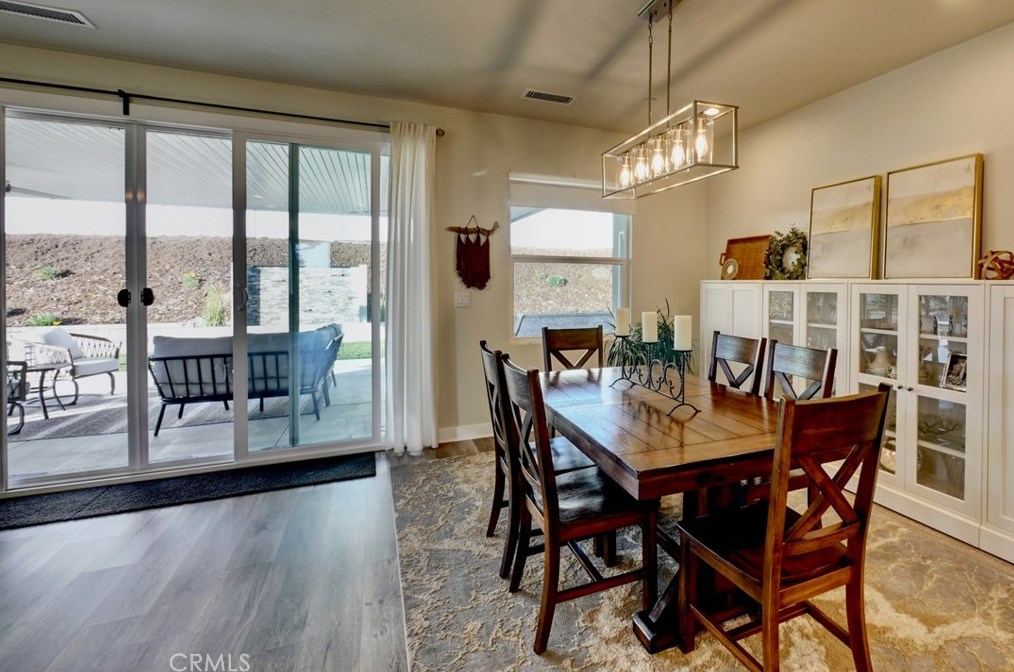 1412 Devin Dr, Fallbrook CA  92028-4271 exterior