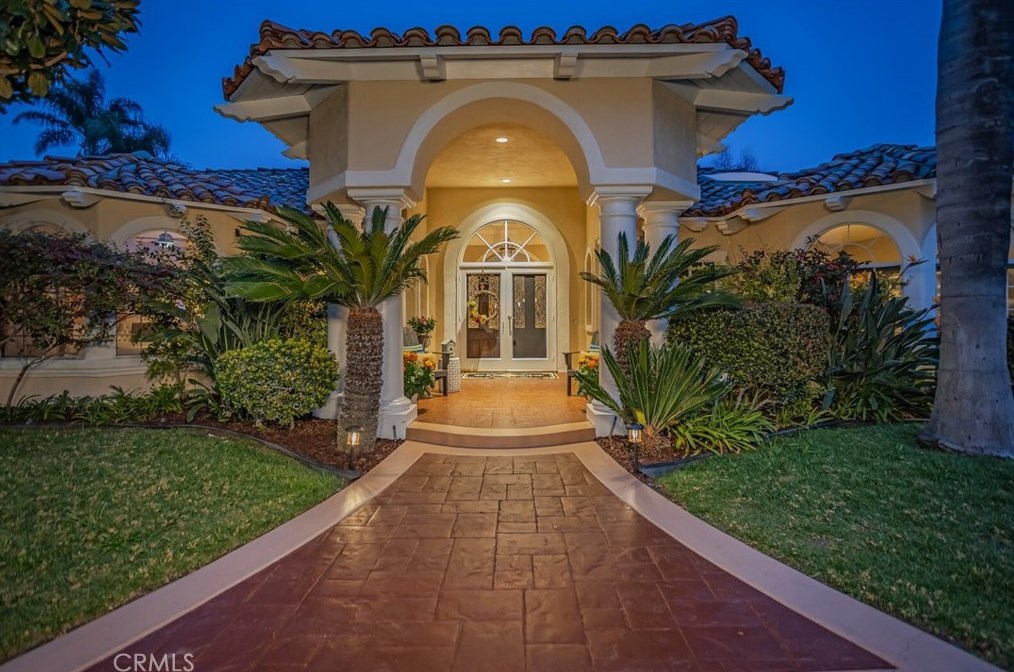 3710 Lake Ridge Rd, Fallbrook, CA 92028-9106