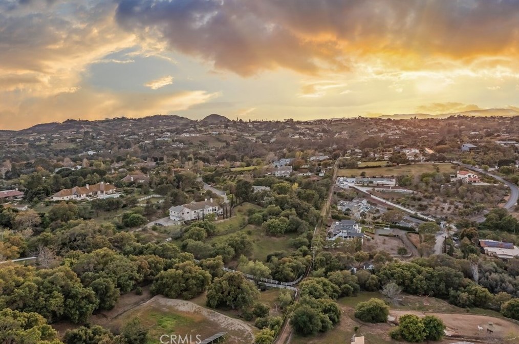 510 Rancho Camino, Fallbrook CA  92028-9093 exterior