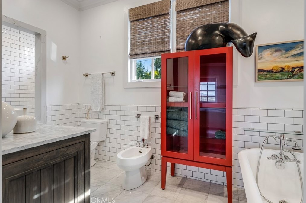 510 Rancho Camino, Fallbrook CA  92028-9093 exterior