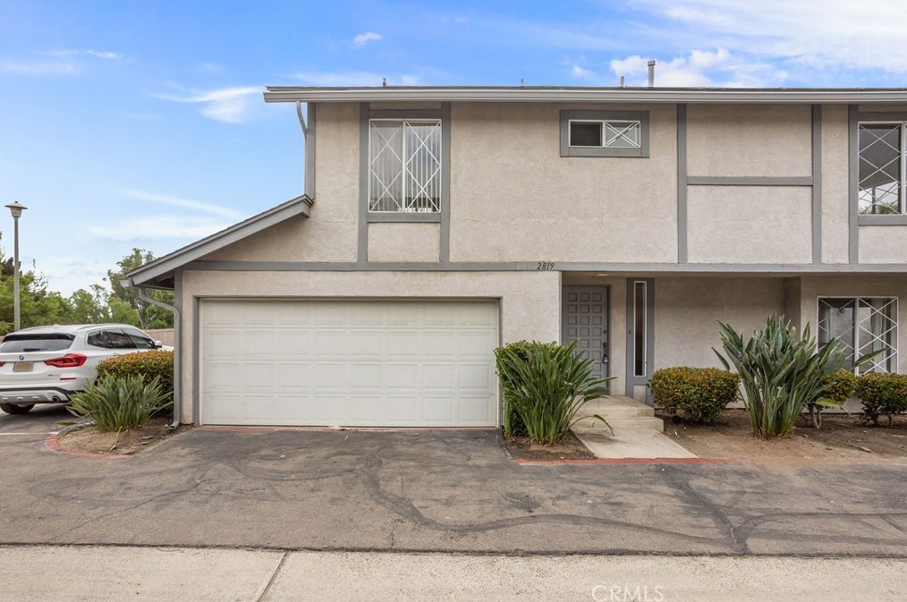 2819 Unicornio St, Carlsbad, CA 92009