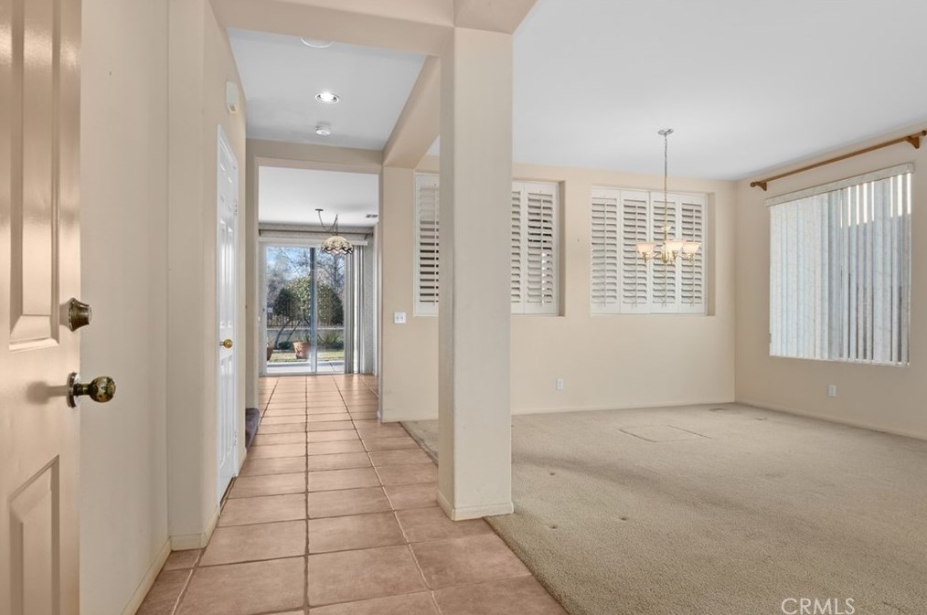 4854 Dulin Rd, Fallbrook, CA 92028-7814