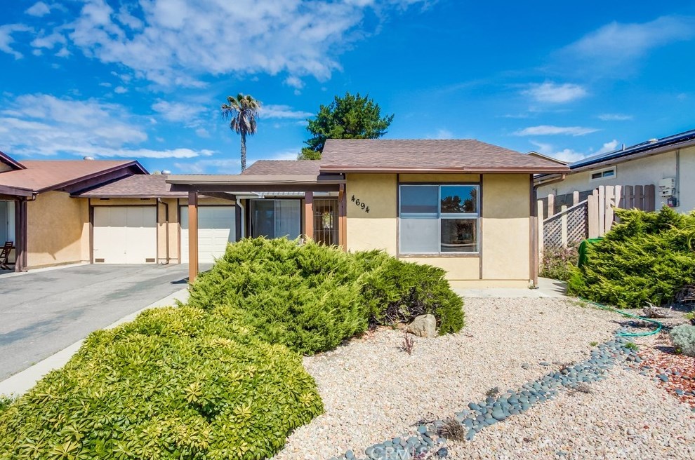 4694 Mystik Rd, Oceanside, CA 92056