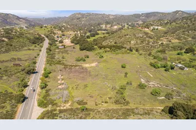 29255 Champagne Boulevard, Escondido, CA 92026 - Photo 4