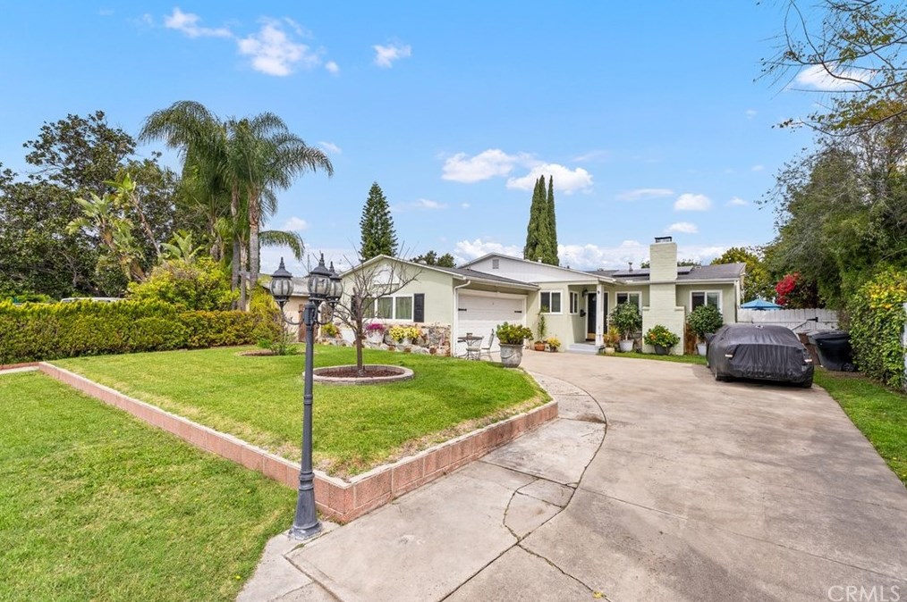 1719 W Sumac Ln, Anaheim, CA 92804