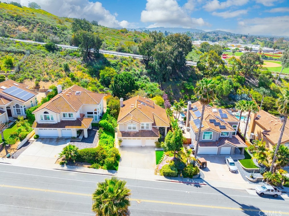 9531 Oviedo St, San Diego, CA 92129