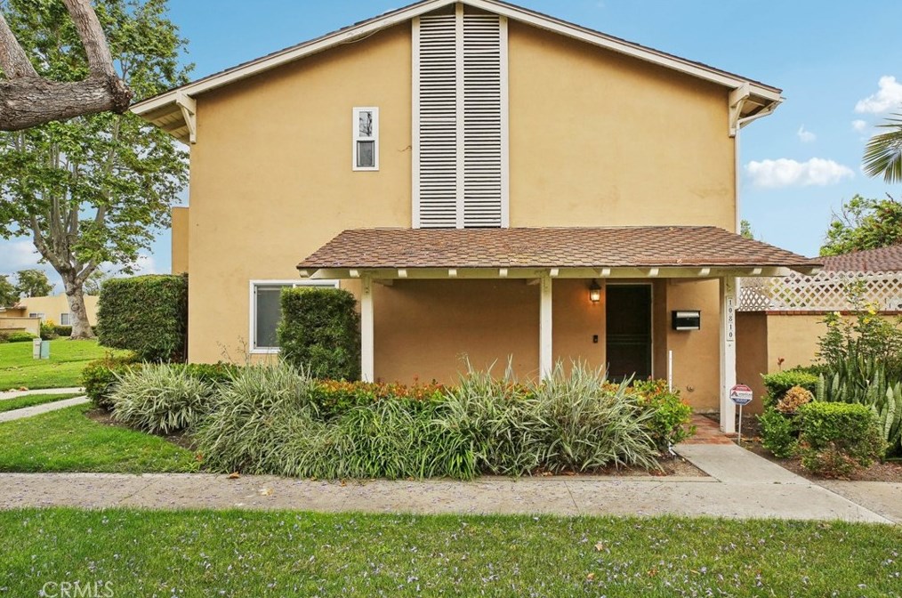 10810 El Plano Ave, Santa Ana, CA 92708