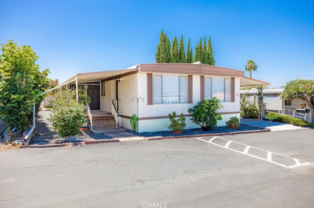 718 Sycamore #136, Vista, CA 92083