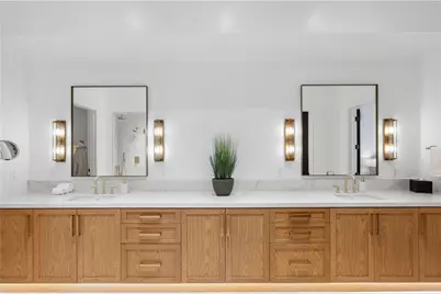 15931 Via De Santa Fe, Rancho Santa Fe, CA 92067 - Photo 40