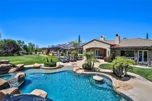 39520 Colleen Way, Temecula, CA 92592 - Photo 6