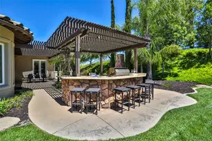 39520 Colleen Way, Temecula, CA 92592 - Photo 10